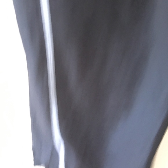 12/14  ATHLETIC WORKS  2 ZIP POCKET DRAWSTRING WAIST & LEG - Picture 4 of 11